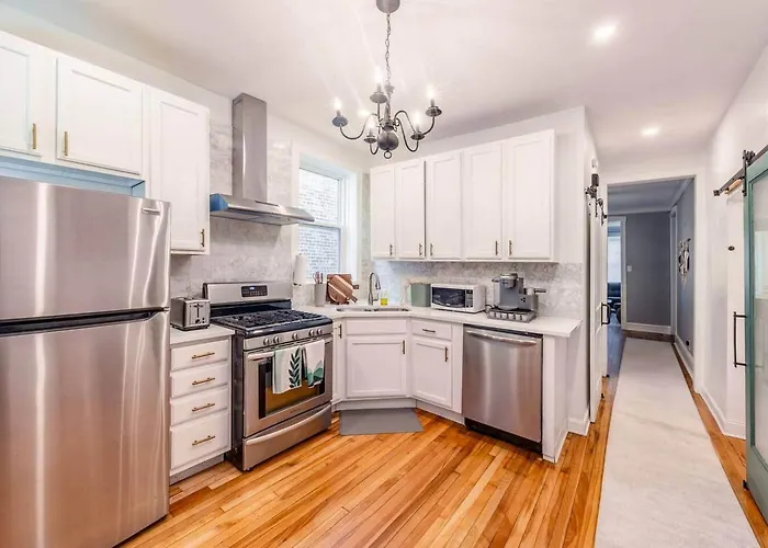 Modern 2br Avondale With Free Parking Near Cta Apartamento Chicago