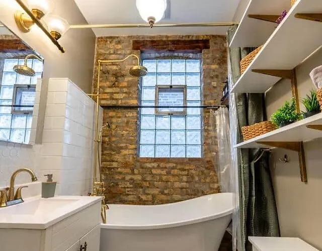 Modern 2br Avondale With Free Parking Near Cta Apartamento *